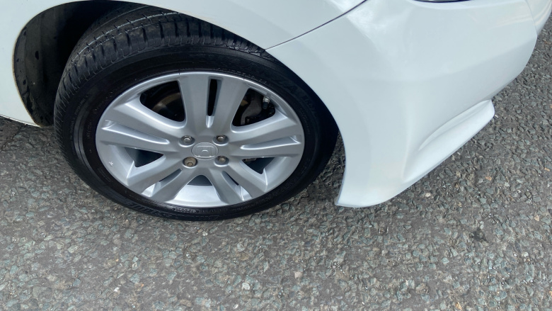 Honda Jazz 1.4 i-VTEC ES Plus 5dr Petrol Hatchback